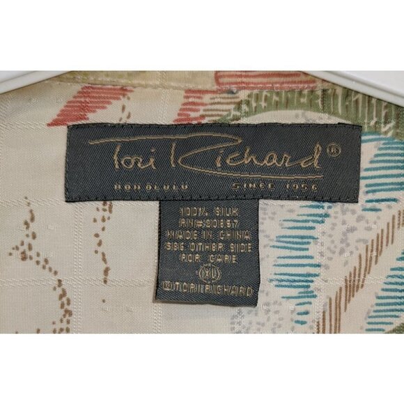 Tori Richard men's XL Honolulu 100% Silk Shirt Colorful Palm Tree island pattern - Picture 4 of 7